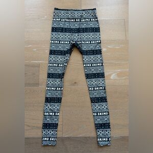 SKIMS Women’s Logo Plush Pointelle Henley Leggings Pants Size Small Onyx